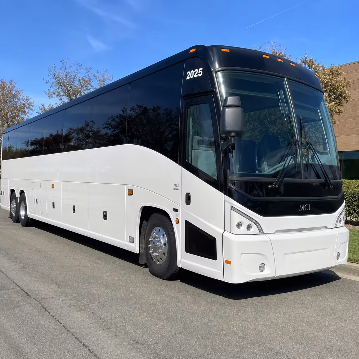 avondale charter bus rentals for state farm stadium concerts