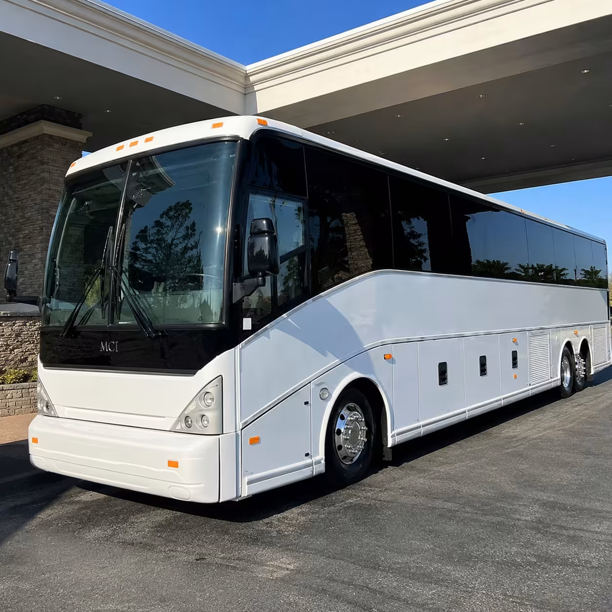 avondale charter bus rentals to phoenix sky harbor airport