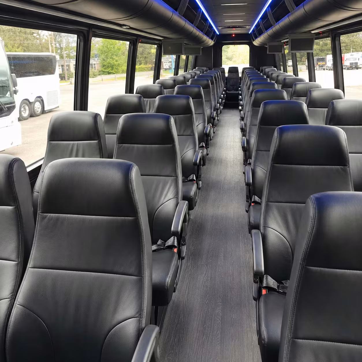 avondale minibus rentals for sedona flagstaff and grand canyon trips